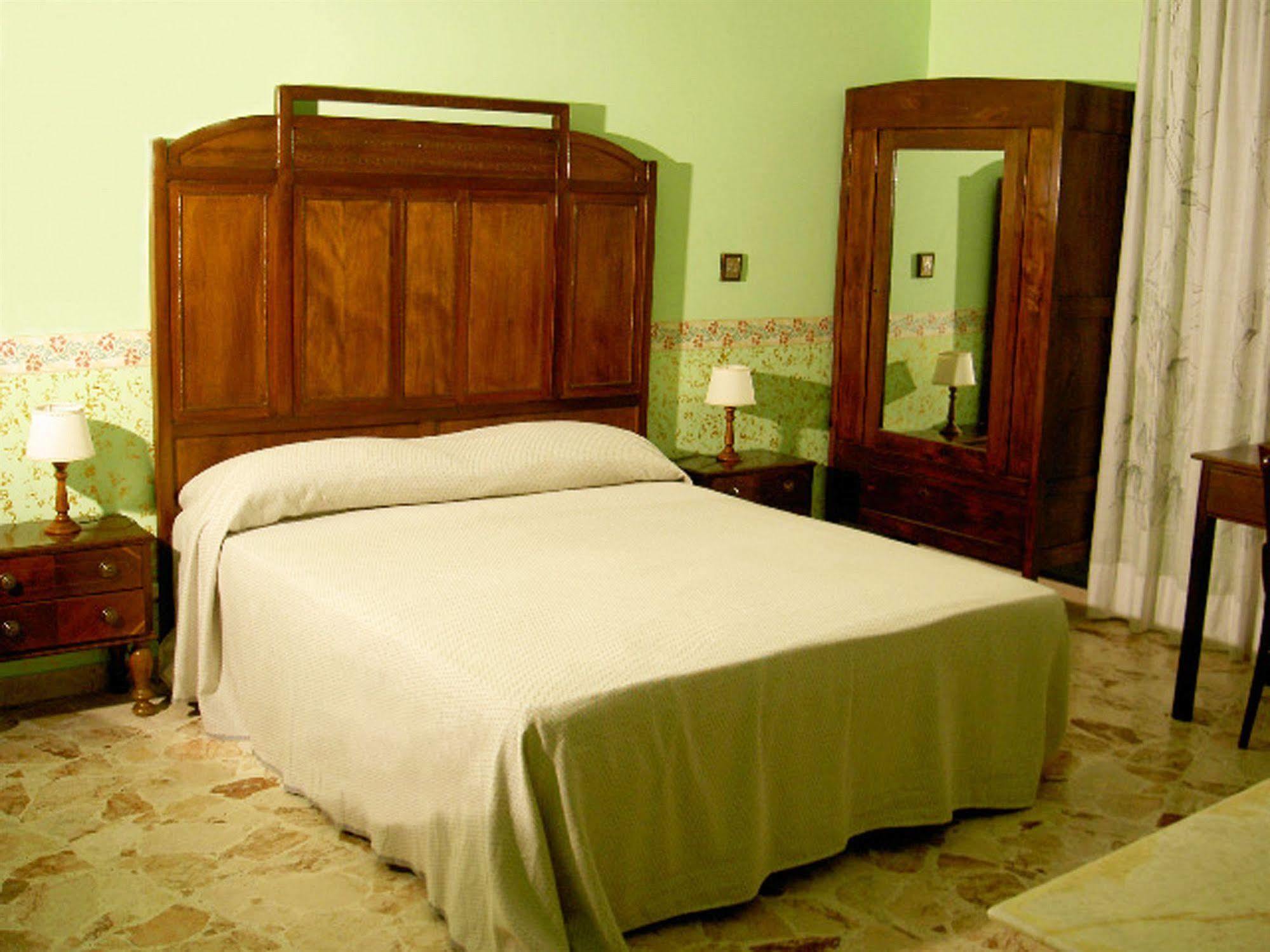 Bed and Breakfast Casa Tina Maugeri à Catane Extérieur photo